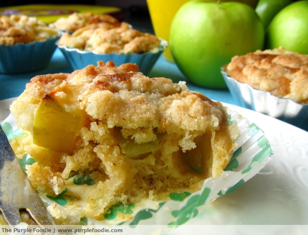 Apple Cinnamon Streusel Muffins